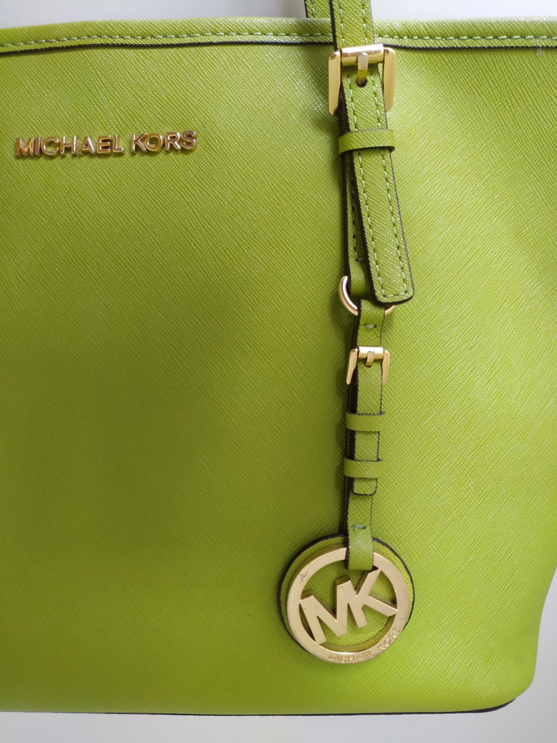 Michael Kors Michael Kors Jet Set Olive Green Saffiano Leather