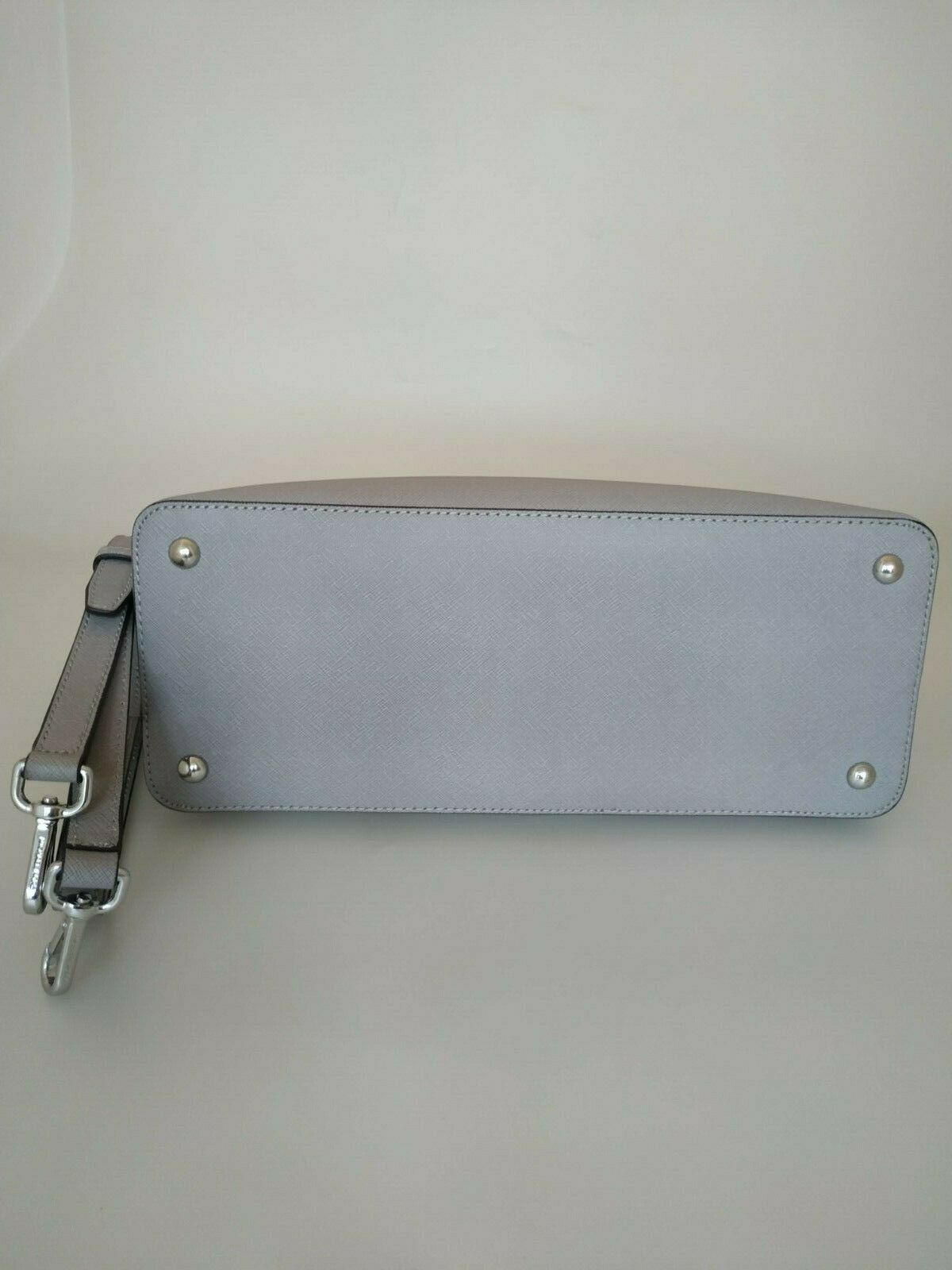 Michael kors cindy emmy medium zip crossbody bag saffiano leather aluminum  grey